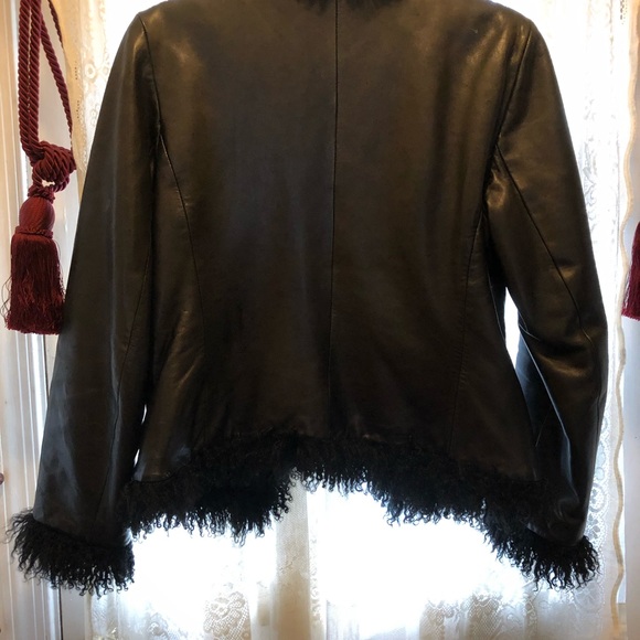 SIENNA STUDIO-BLACK LEATHER & CURLY LAMB JKT - Picture 3 of 3